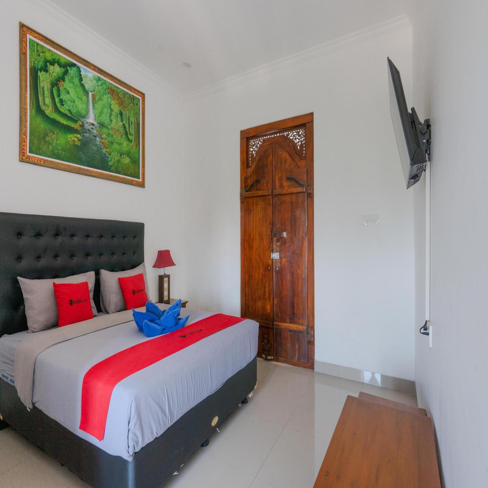Reddoorz @ Uluwatu Suites Exterior foto